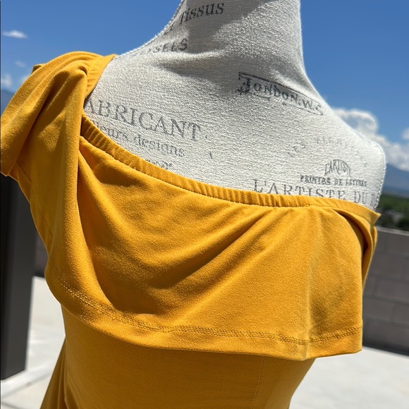 Yellow Ruched Off-Shoulder Mini Dress - Picture 15 of 17